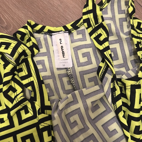 Neon romper - Picture 2 of 2